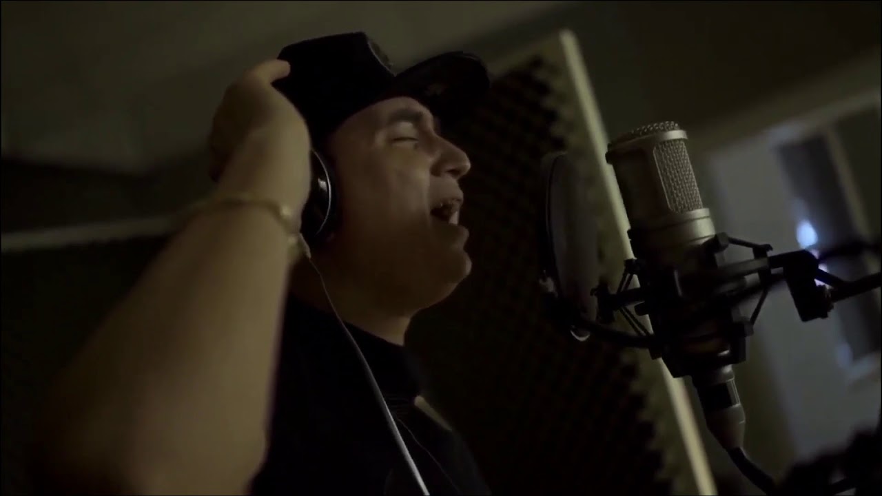 Pequeños Musical ft’ Los Plebes Del Rancho - Bola De Cristal (Detrás De Cámaras