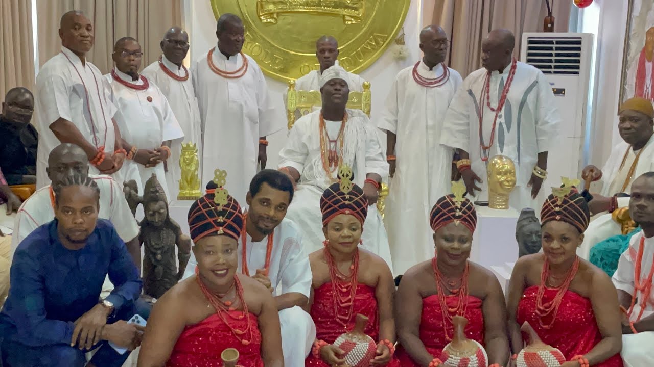 OONI OF IFE WELCOMES SPECIAL EMMISARY FROM BENIN WITH LOVE