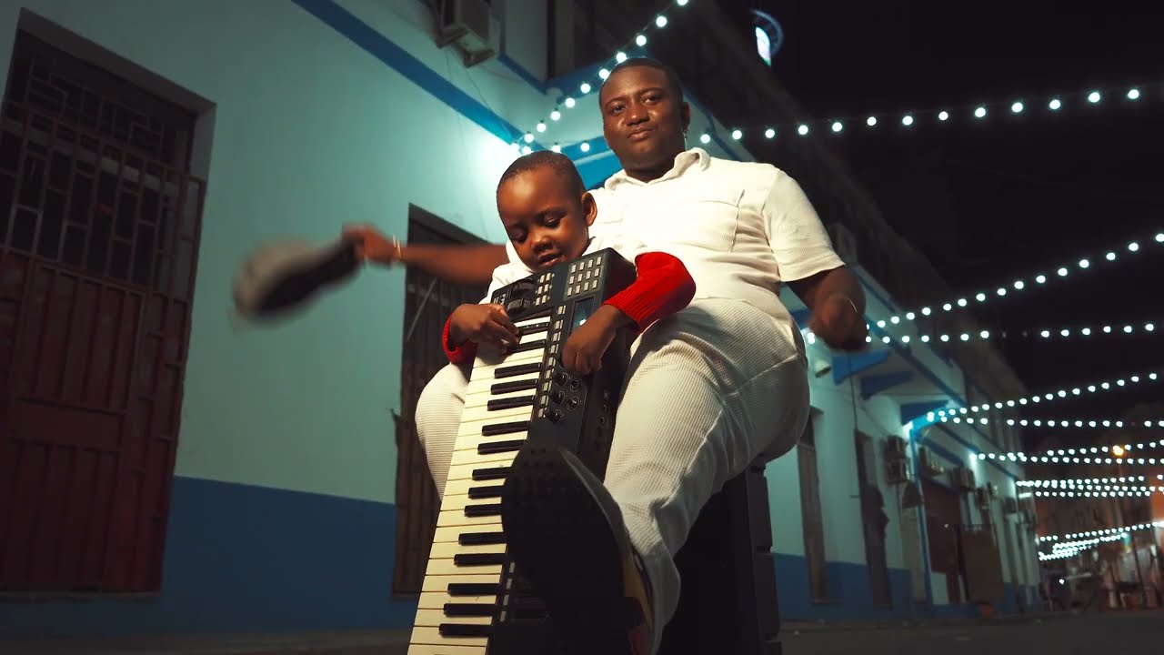 Dj Habias - Outra Ropagem (Video Visualizer)