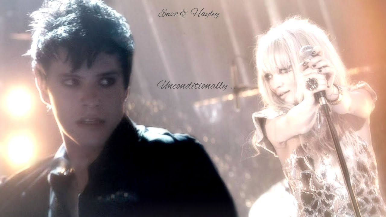 Plush 🖤 Enzo & Hayley 🖤 Unconditionally