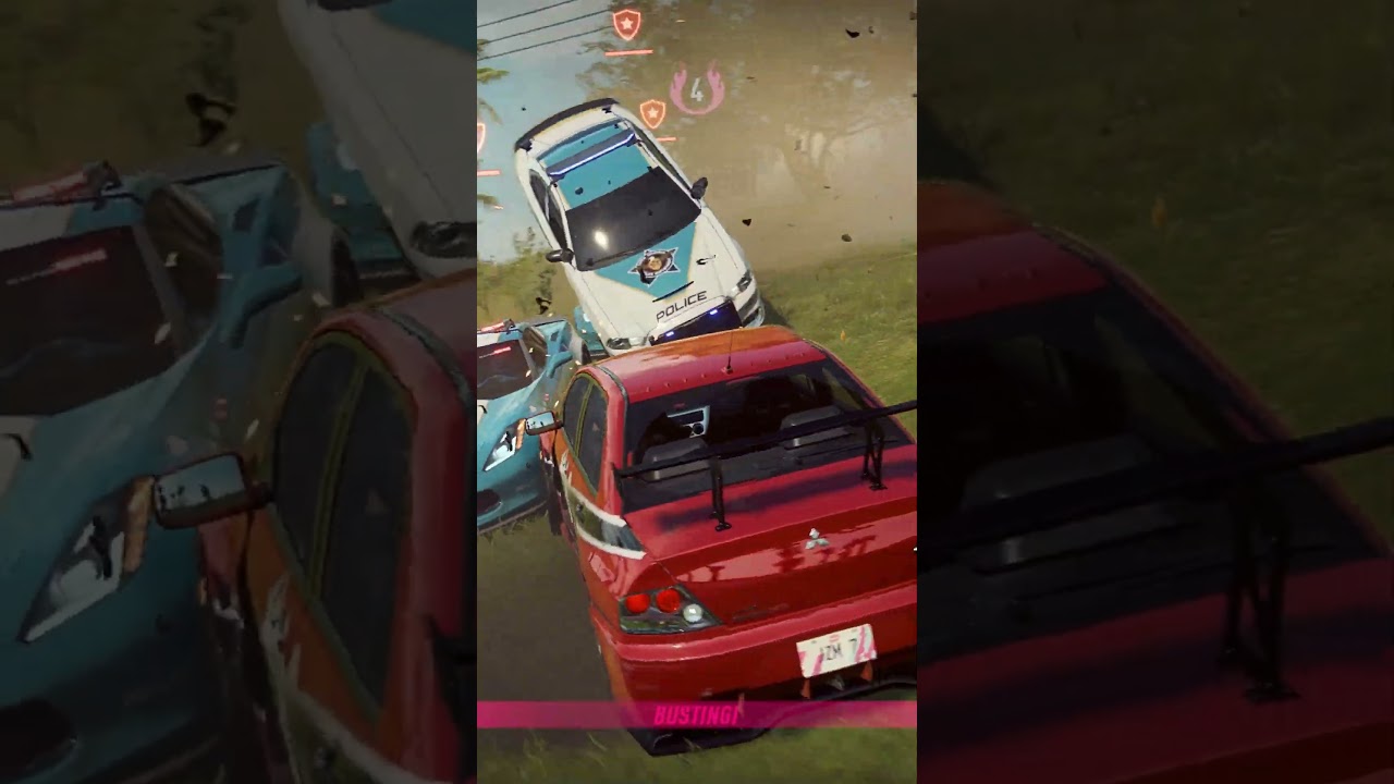Mitsubishi Lancer Evolution 9 VS police 