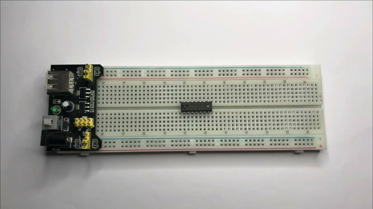 How AND gate works (74LS08 Integrated Circuit demo and simulation)