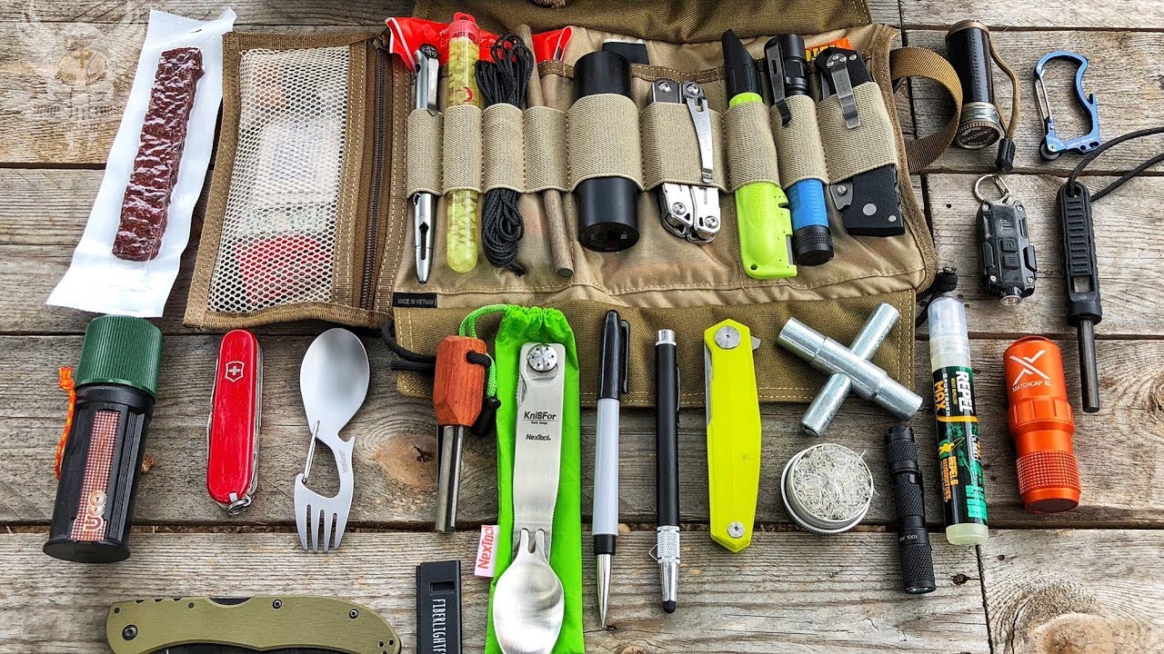 Every Day Carry EDC Gear Roll Survival Kit