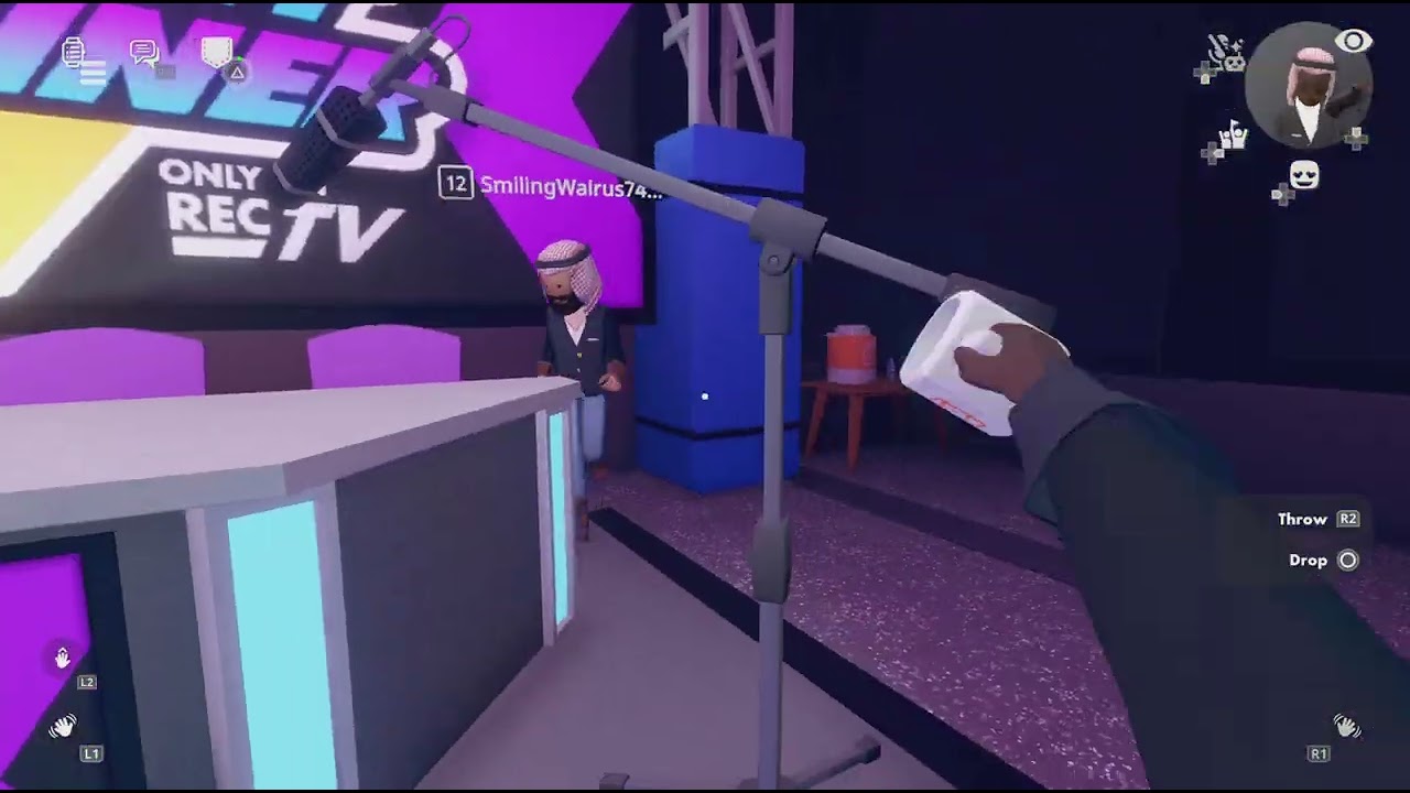 انا ولد عمتي  راح نلعب ريس روم تحدي🤣😯