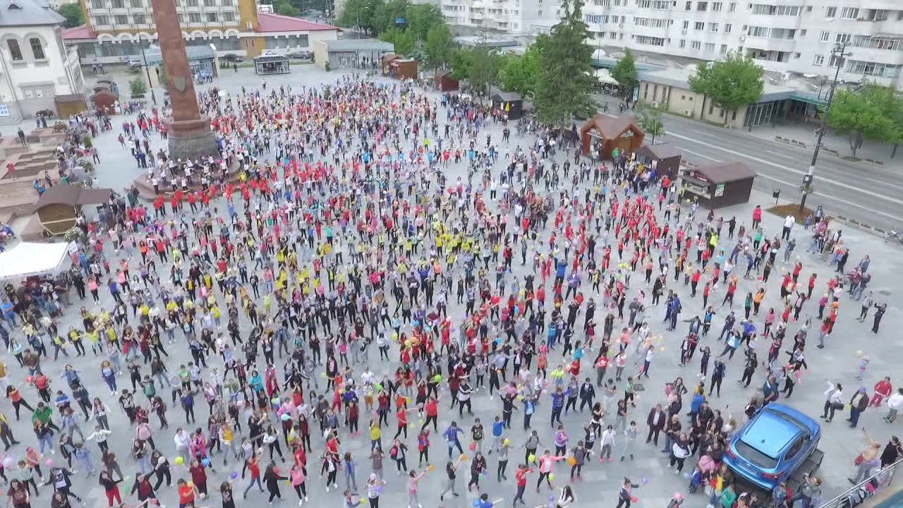 Flashmob - Vrancea in miscare, pledoarie pentru educatie fizica