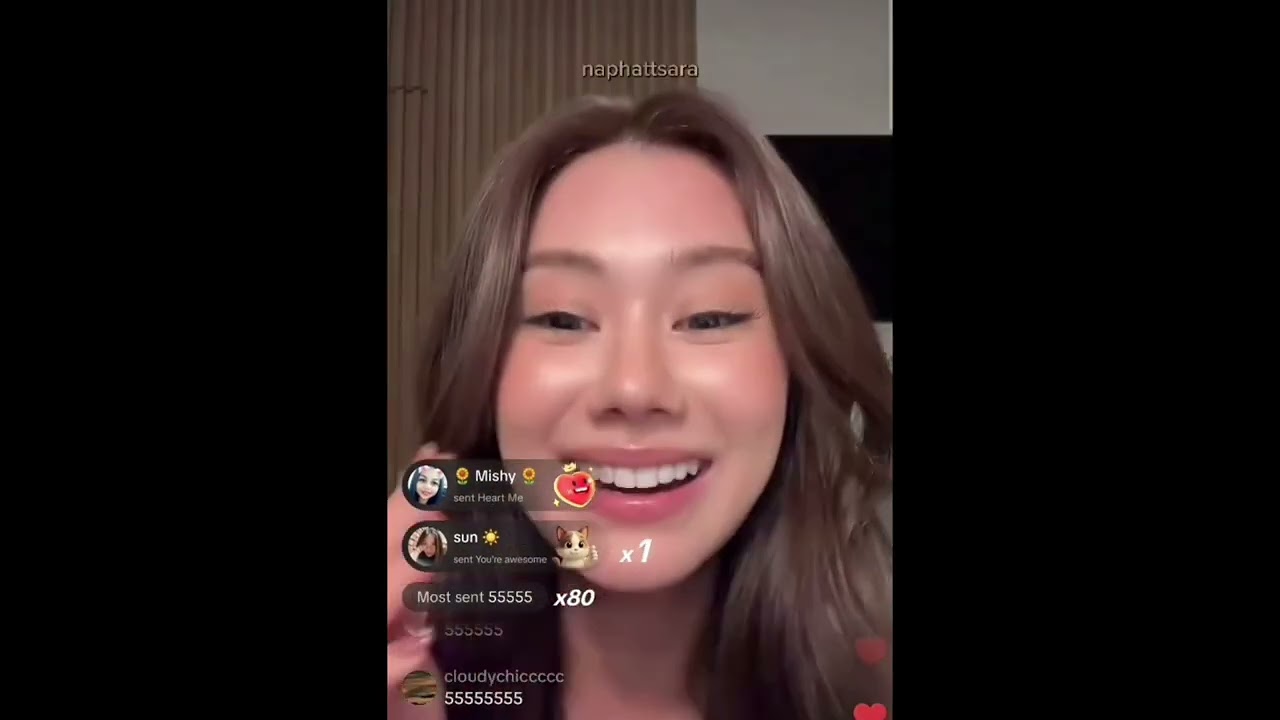 Tiktok live LenaMiu gone wrong!!😆 What are you two doing!!😂😂😂 