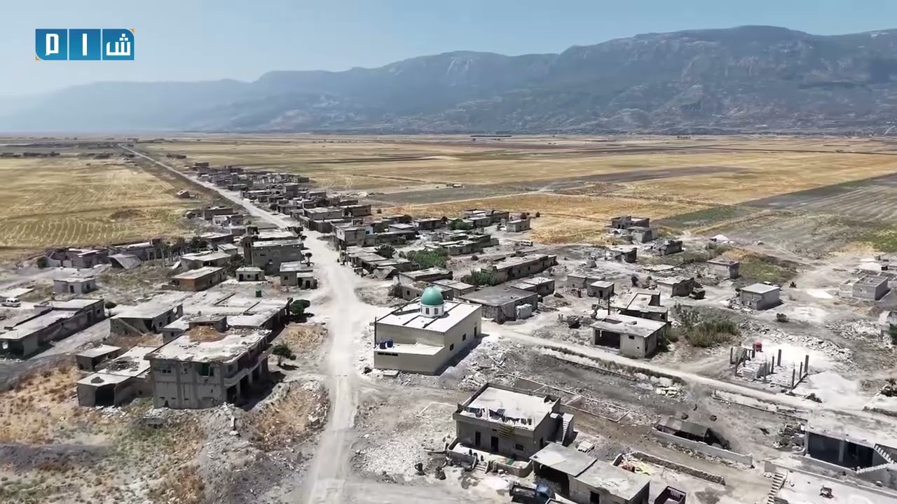 تصوير جوي لقرية الحاكورة في سهل الغاب