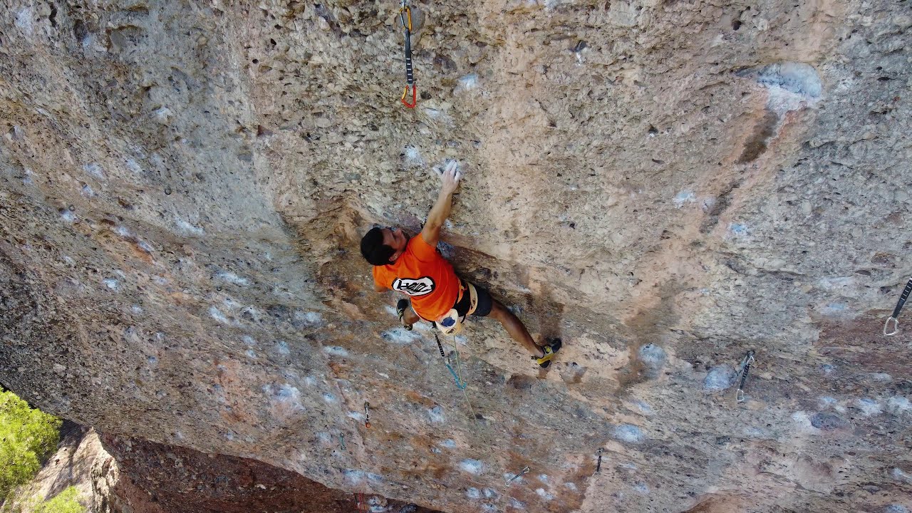 Super Clan (8a), Les Agonies (Sant Llorenç del Munt)