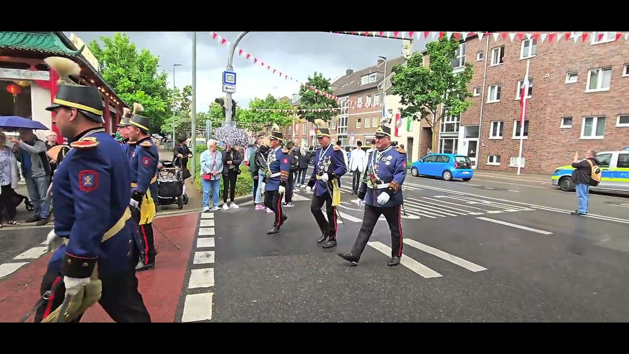 Neuss Furth Krönungsumzug Dienstag Abend 10.06.2025