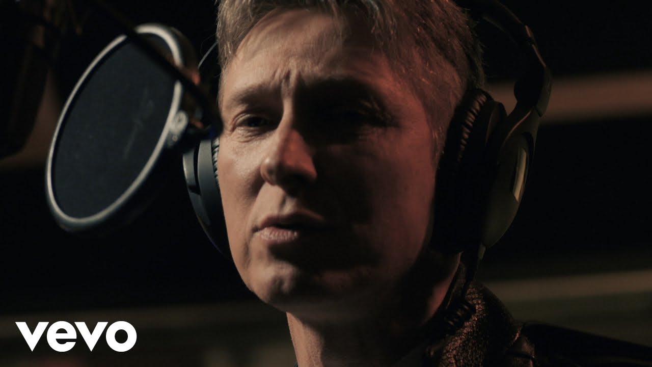 Helmut Lotti - Bed Of Roses (Lyric Video)