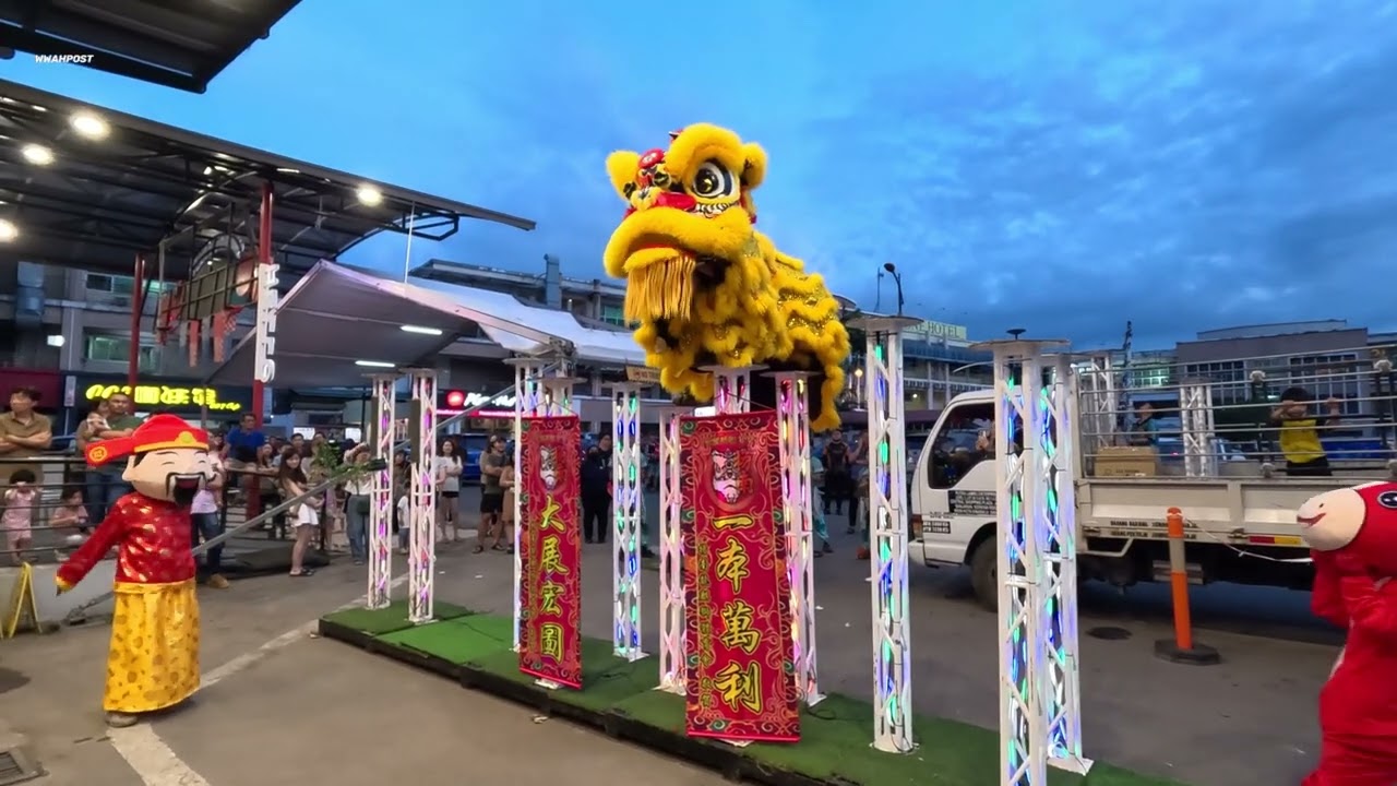 2026 Yang Nan lion dance high pole performance | EMART Sabah