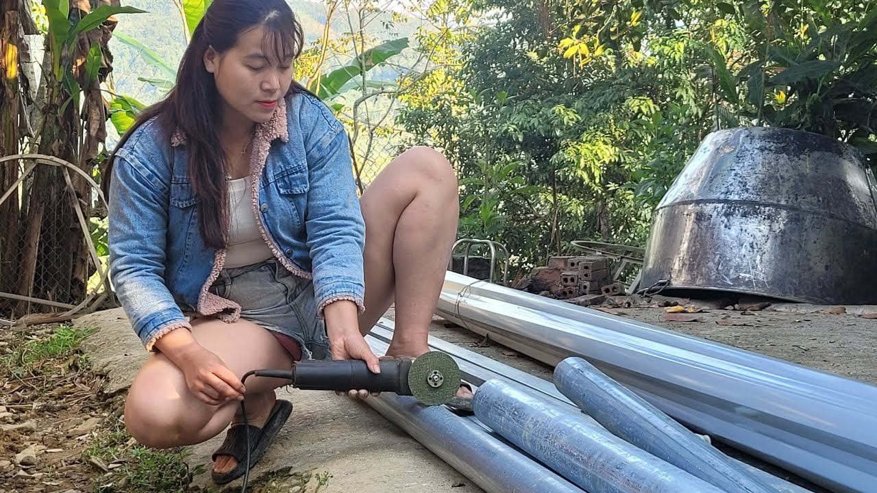 Buying materials for building houses and finishing roofs 