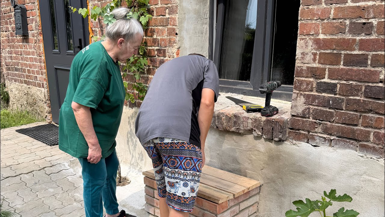 ⚠️VLOGAS👵DZIS ZA TYLE CZASU BABCIA WYSZŁA NA DW&Oacute;R PODZIWIAĆ BUDOWĘ MĘŻA 