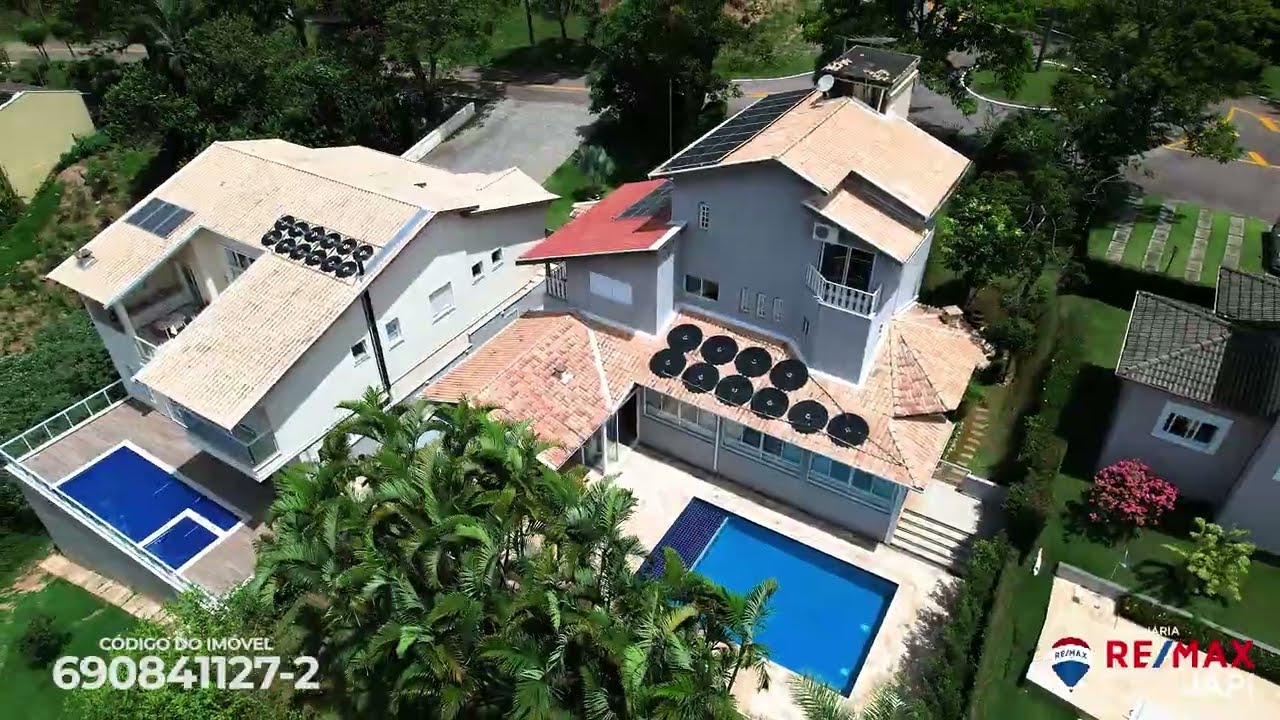 Casa à venda em Cajamar - Condomínio Serra dos Cristais - R$ 2.200.000,00