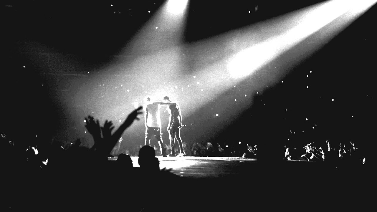 Love Me Like You Do - Jaden