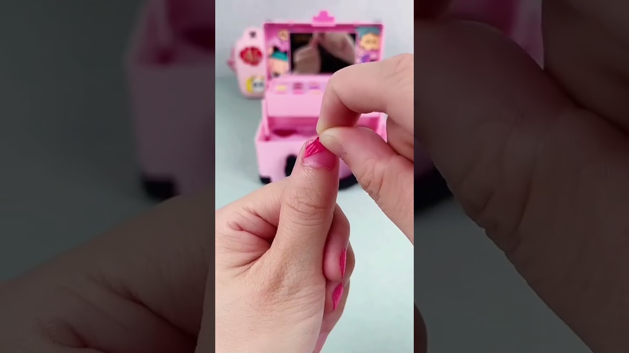 Pink makeup box 