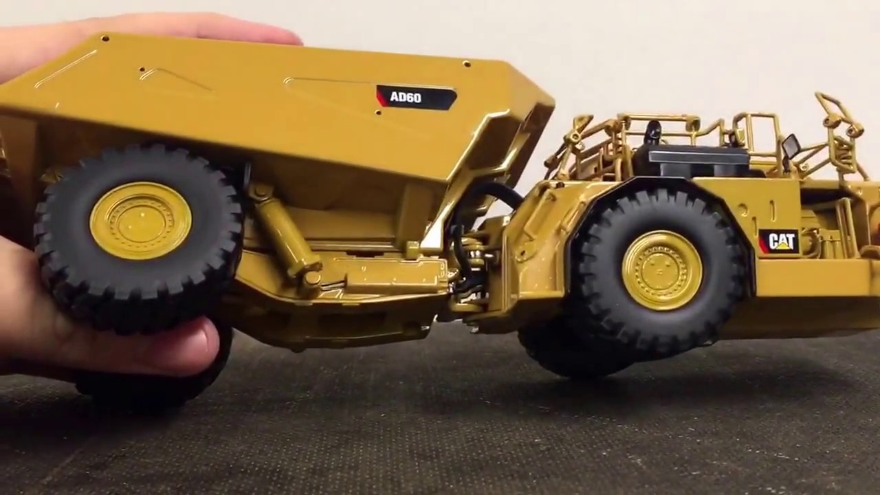 1/50 Diecast Masters Cat AD60 model review