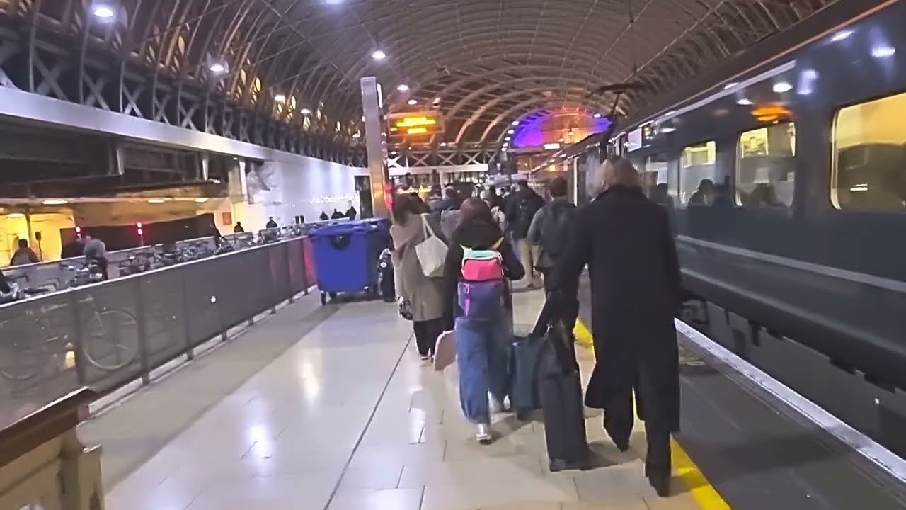 #train from #cardiff #wales back to #paddington #london #england