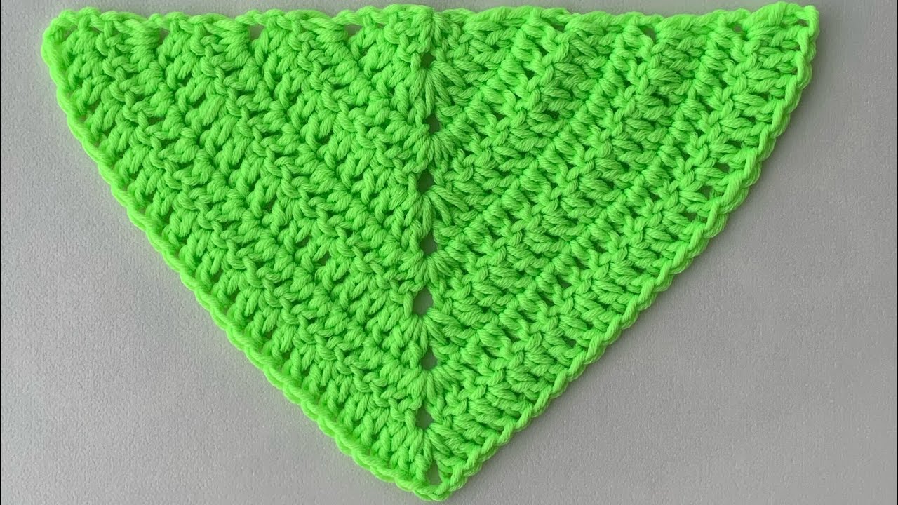 Scialle  o baktus triangolare all’uncinetto. Tutorial molto semplice per principianti. Buona estate🌞