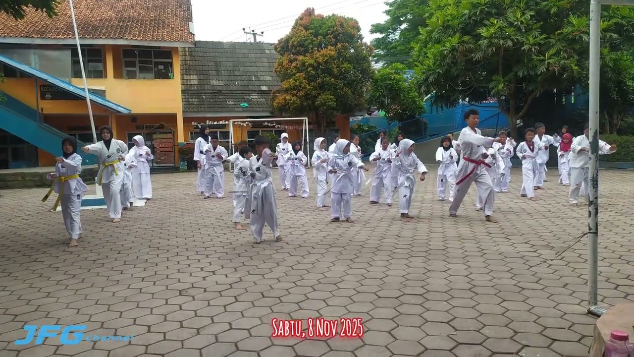  Latihan taekwondo di Sekolah (Sabtu, 8 Nov 2025) #taekwondo 