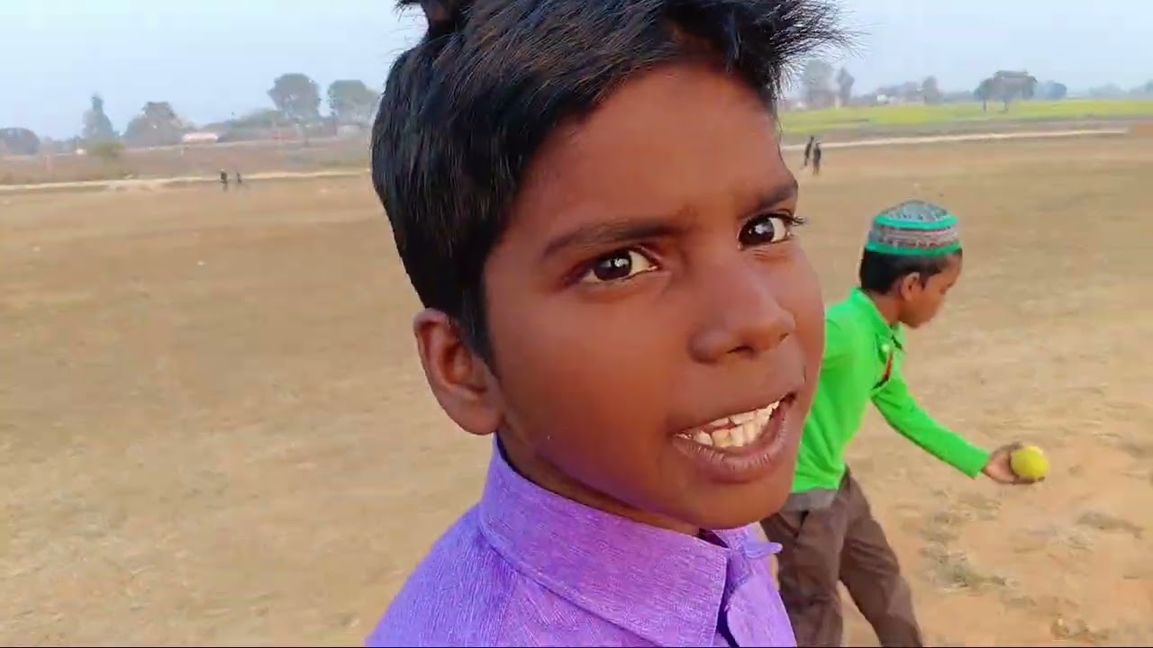 Mujhe ball se lag gya #Vloger#shouravjoshivlogs 