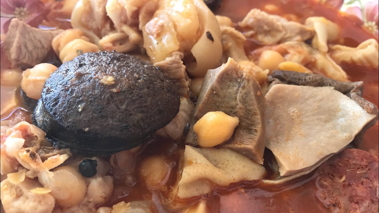Callos con garbanzos