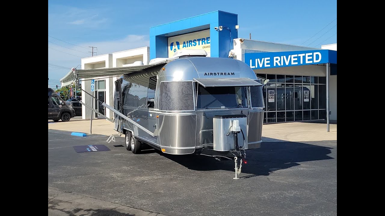 2019 Airstream Tommy Bahama 27FB Orange County, Los Angeles, San Diego, Riverside, Escondido CA