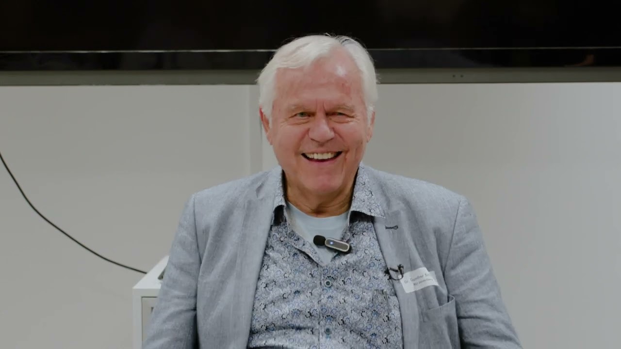 Dr. Gunther Schmidt bei der noesis OE-Werkstatt 2024