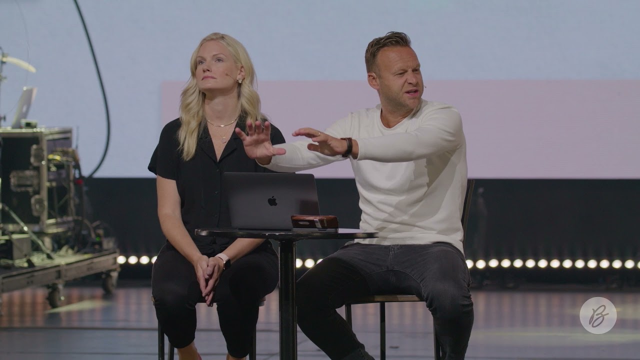 Pursuing  a Thriving Marriage - Bayside Marriage & Parenting Conference 2021
