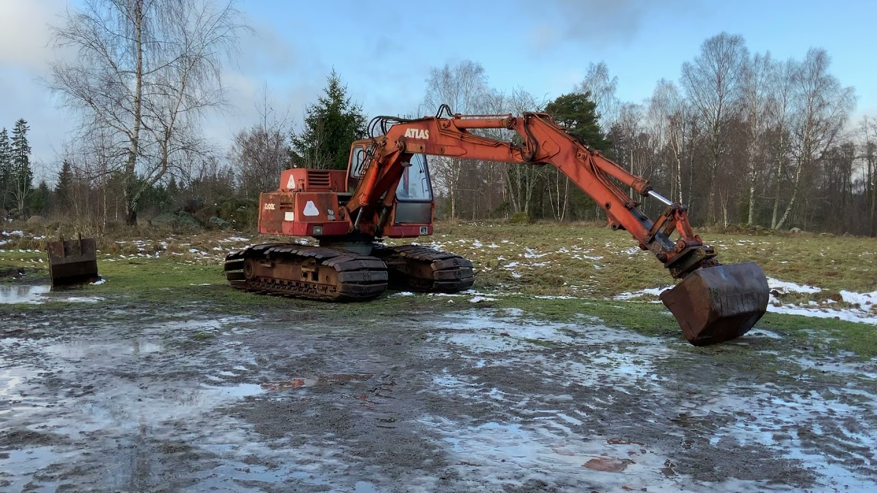 K&ouml;p Gr&auml;vmaskin Atlas 1202 DLC p&aring; Klaravik