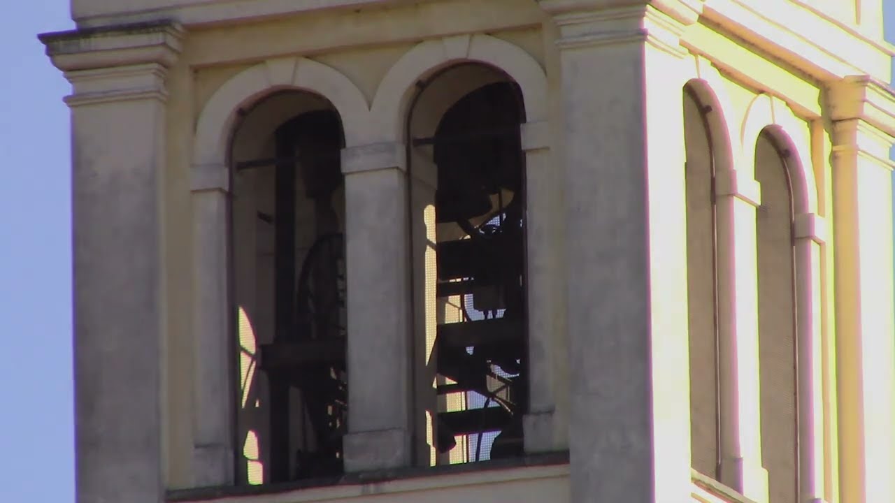 Le campane di Izano (CR) - Santuario della Beata Vergine della Pallavicina (1). video 980