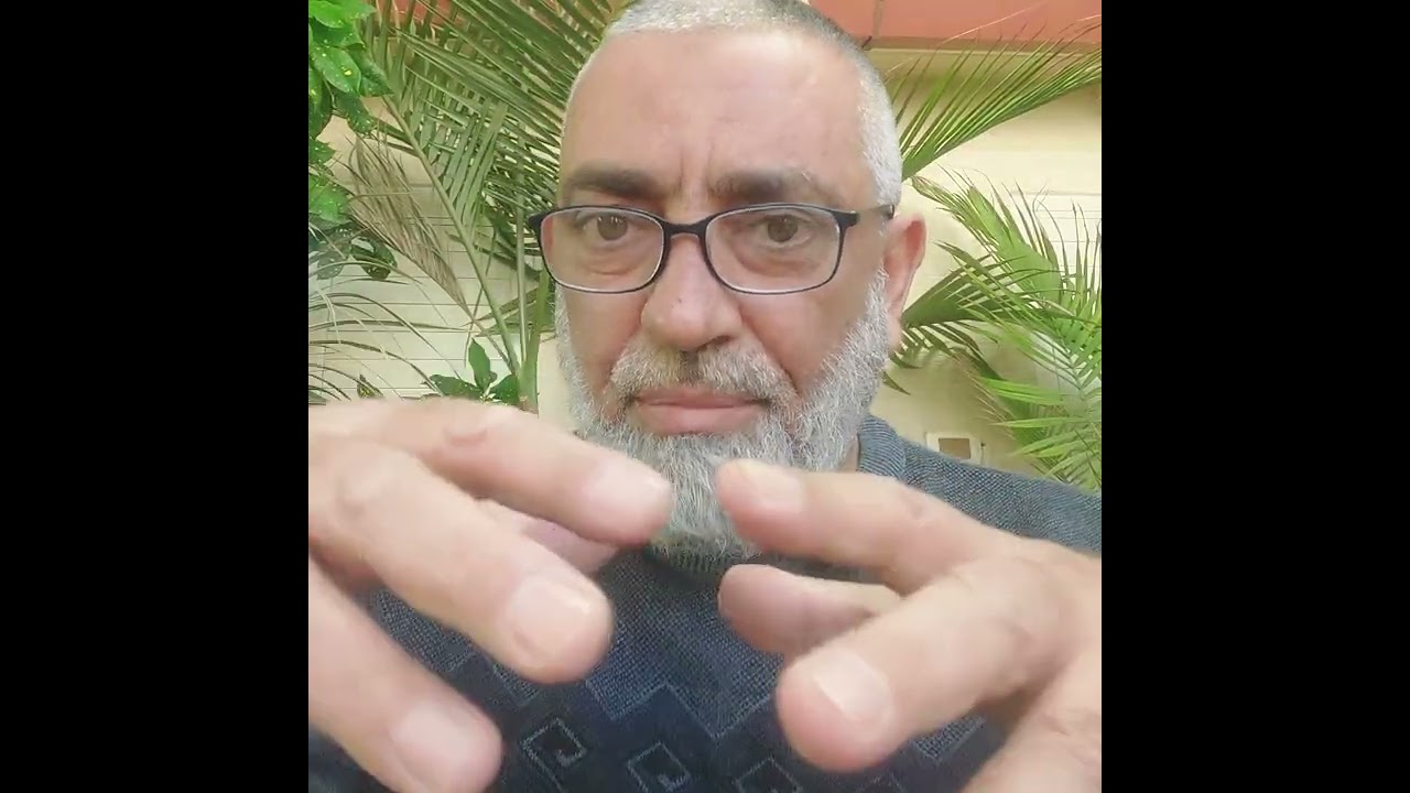 🟩من اجمل اثار وقصص الاستغفار على حياة المستغفر تتجلى في الامن المادي والمعنوي والنفسي.