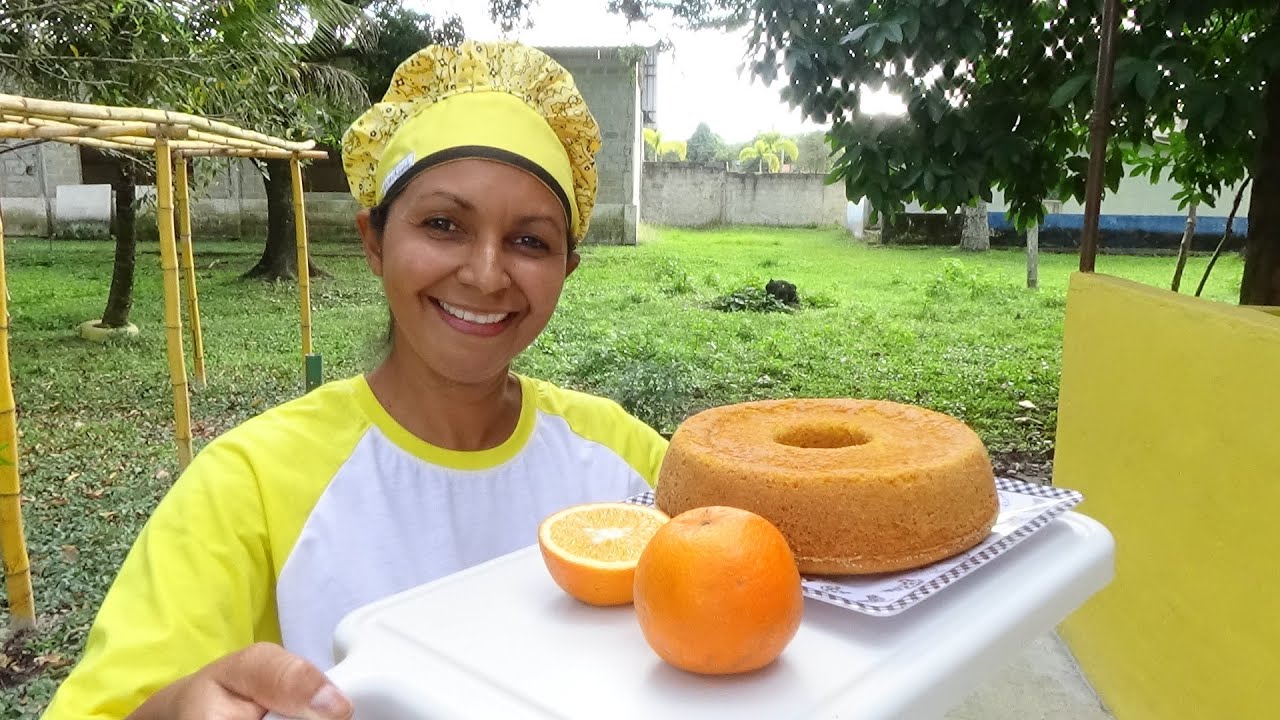 BOLO DE FUBA COM CENOURA E LARANJA SEM FARINHA DE TRIGO SEM LEITE