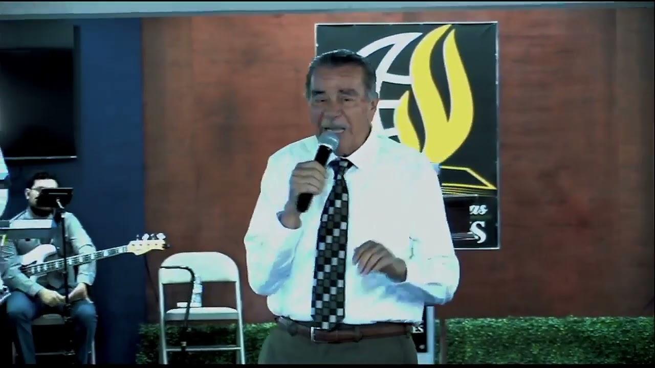 Pastor Aron Mendoza