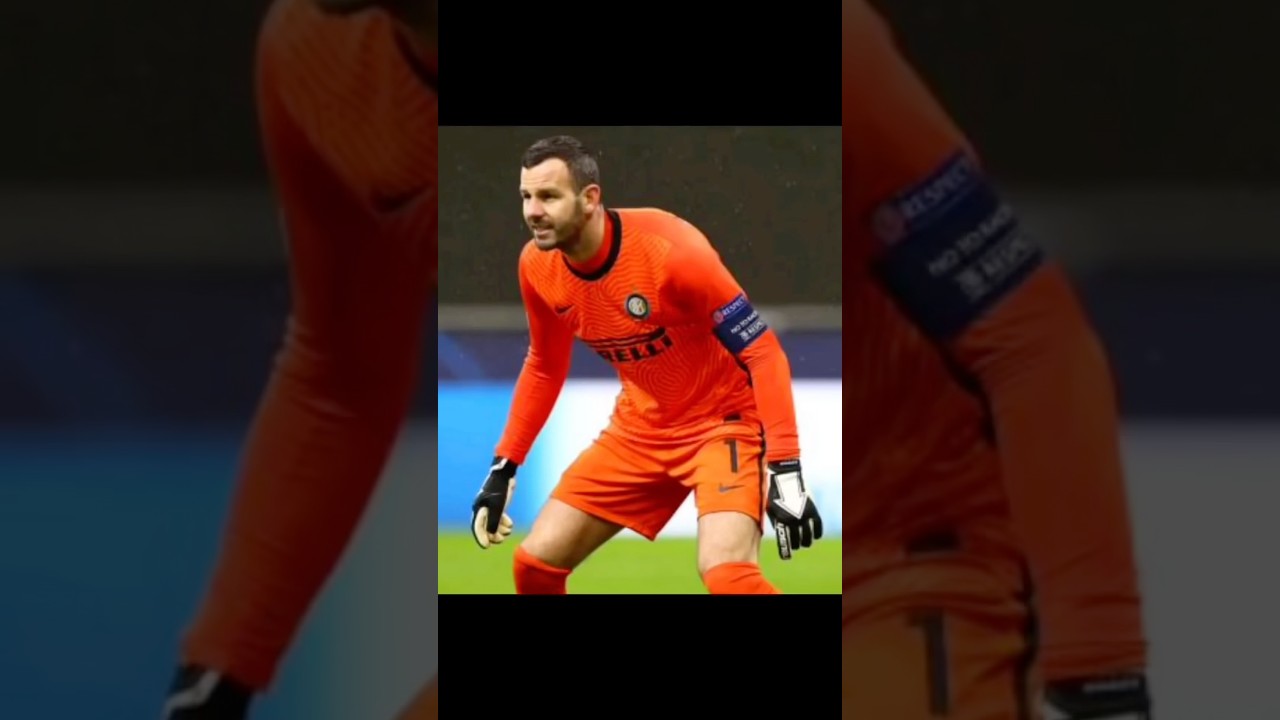 Confondiamo le ragazze chi di questi atletiè immobile? 😂