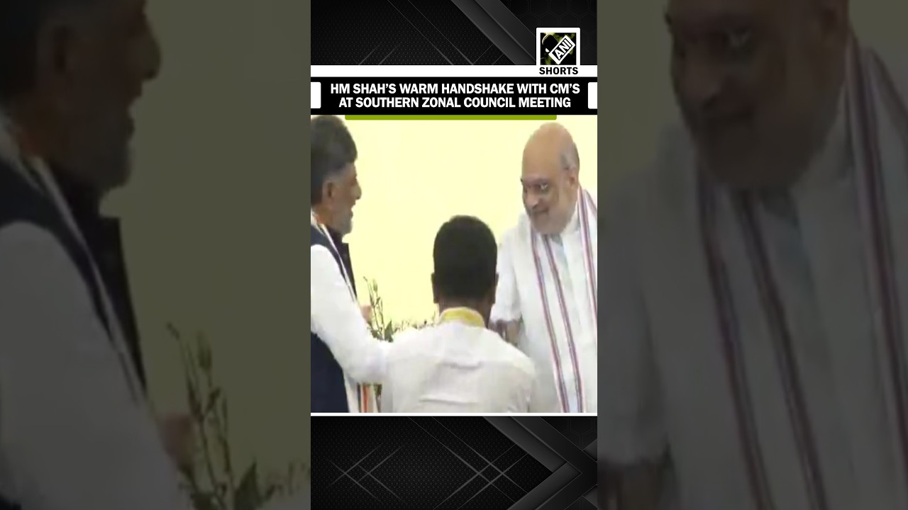HM Shah shares warm handshake with Chief Minister&rsquo;s at Southern Zonal council meeting
