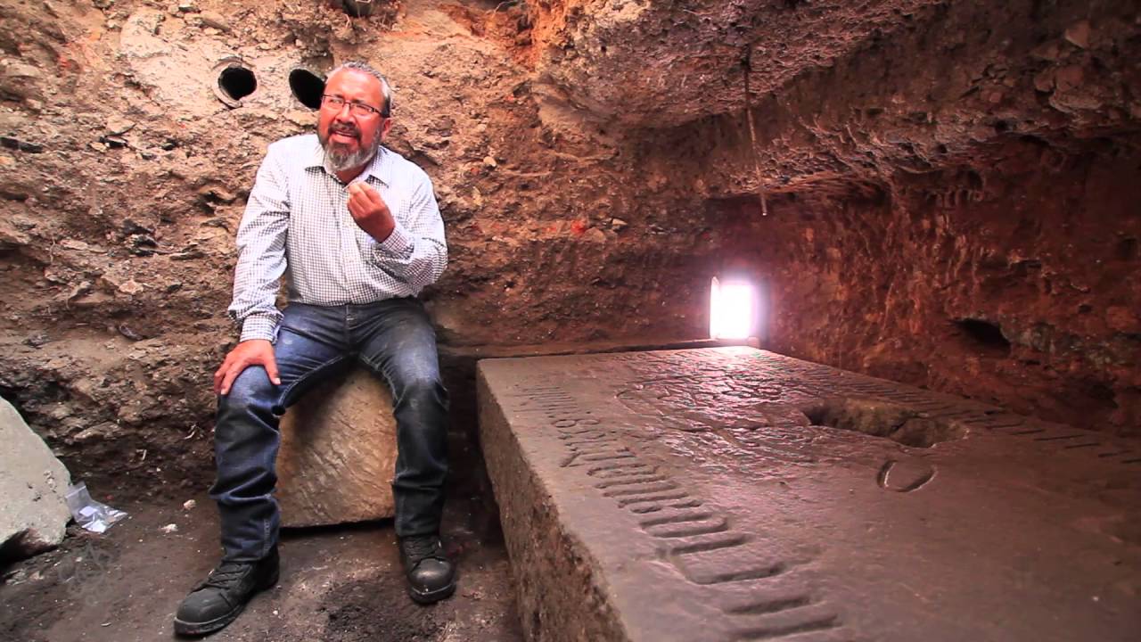 Hallazgo arqueológico: Lápida Miguel de Palomares
