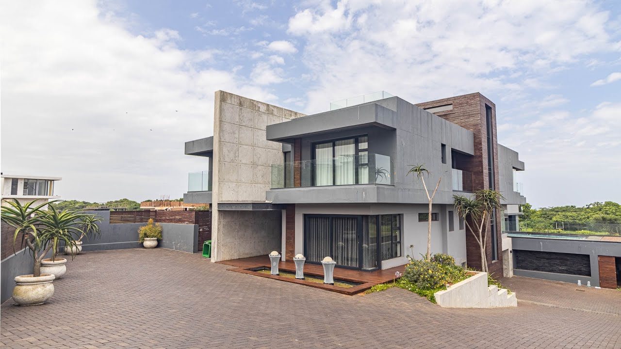 6 bedroom House for  | Umhlanga Rocks
