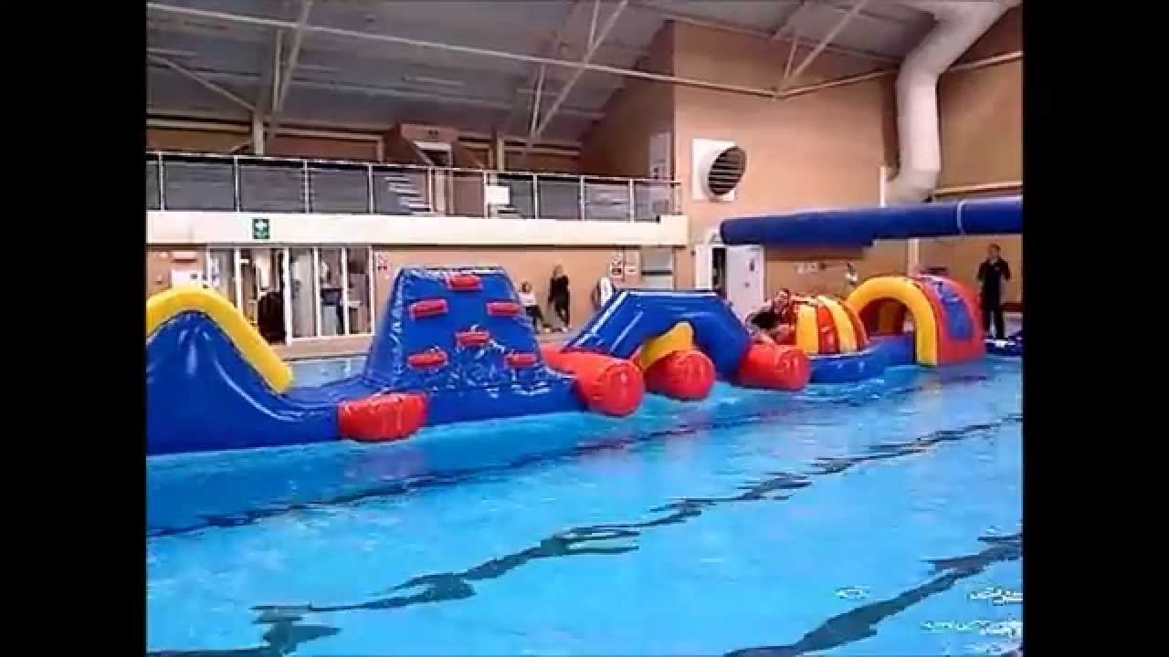 Airquee's Wobstacle Inflatable Aqua Run AQ2855