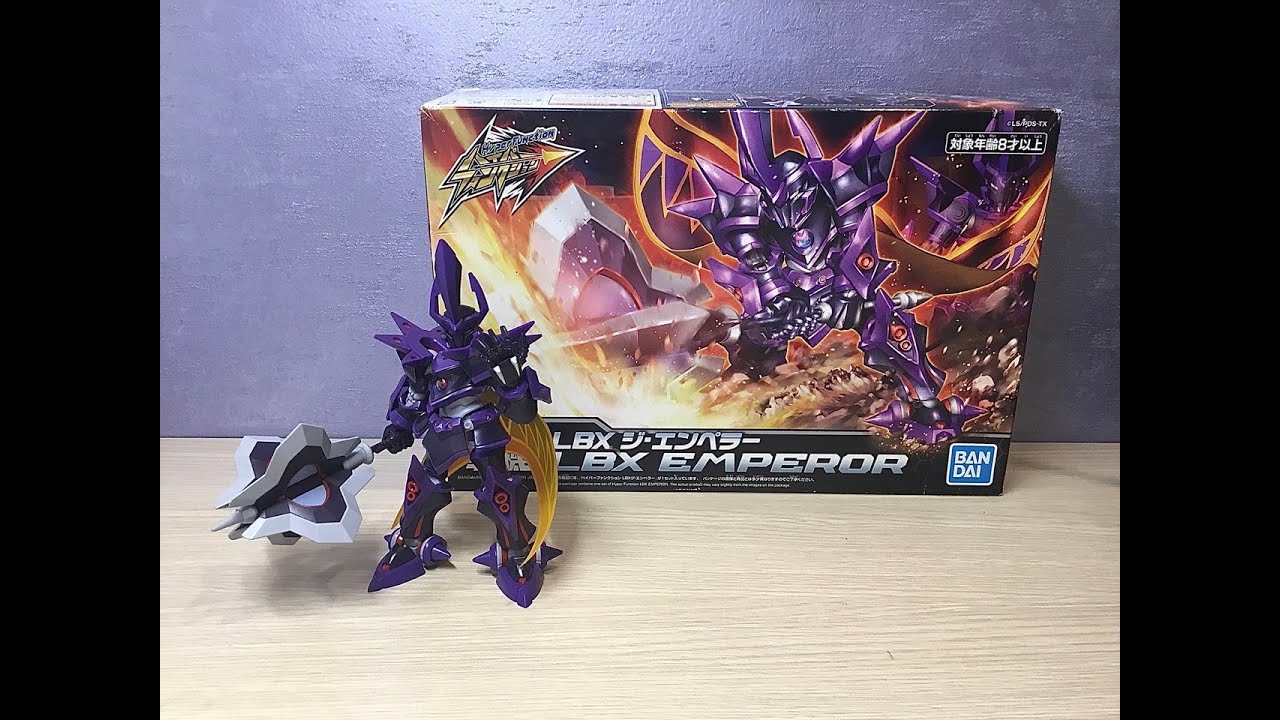 Review đấu sĩ LBX: Hyper function Emperor