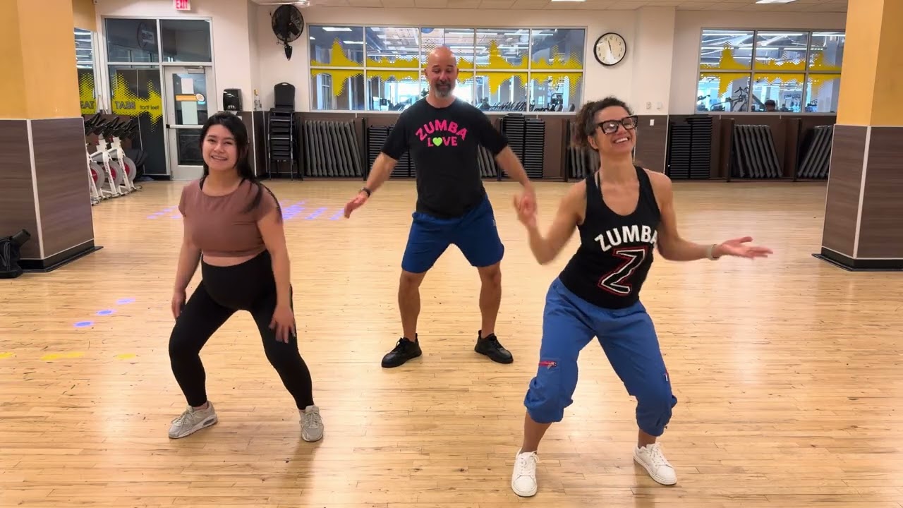 Zumba is for everyone!Our Zumba baby will be here anytime now.Song - Yimmy Yimmy. Choreo -Zumba Suzy