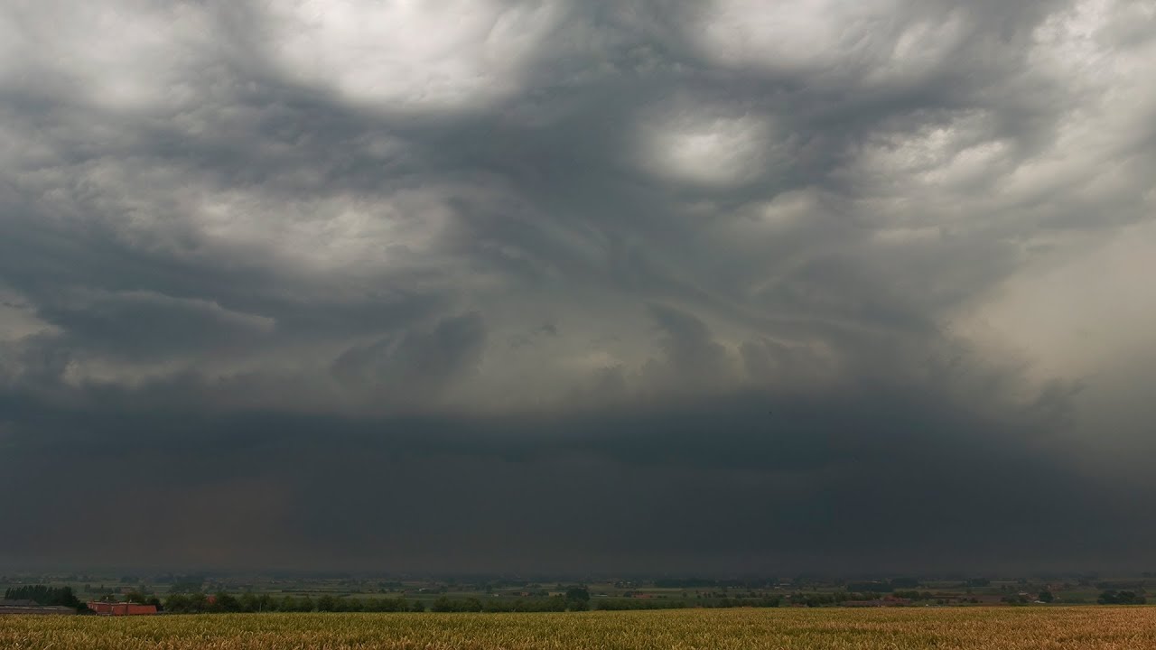 Orage multicellulaire du 02 juillet 2010