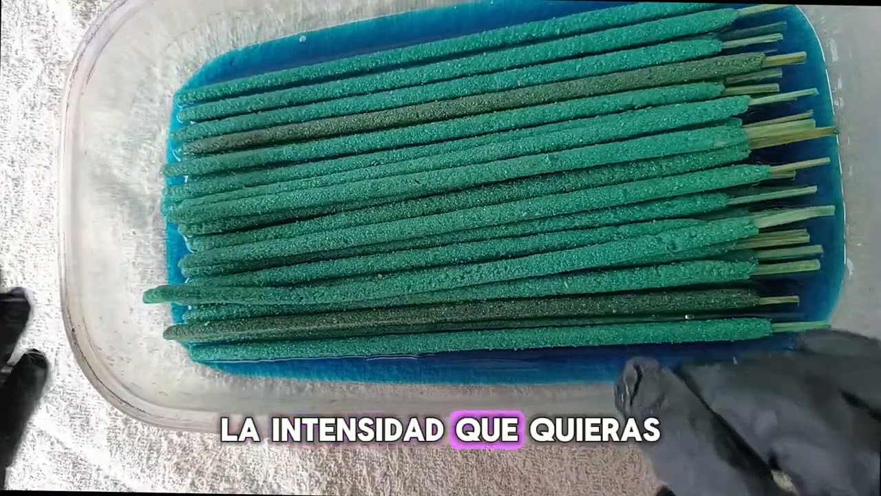 Aroma y color con  las dos botellitas de 30 cc q van en la PinteBox