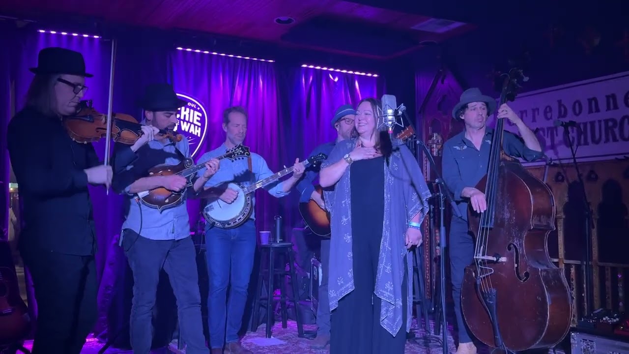 Melissa McKinney w/ Steep Canyon Rangers 