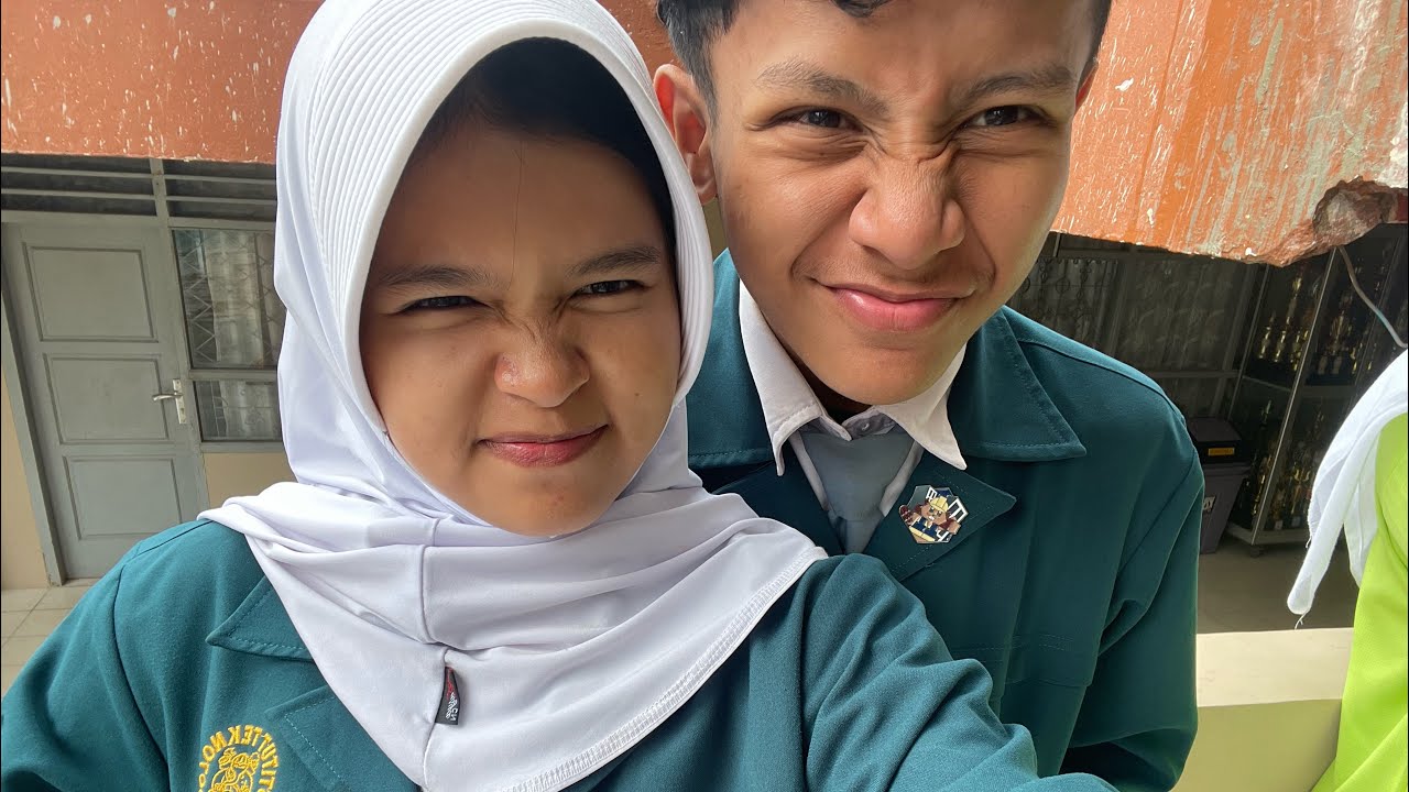 MAM MIE DI JAM ISTIRAHAT BERSAMA LALA DAN IKI 😍🤍🍜