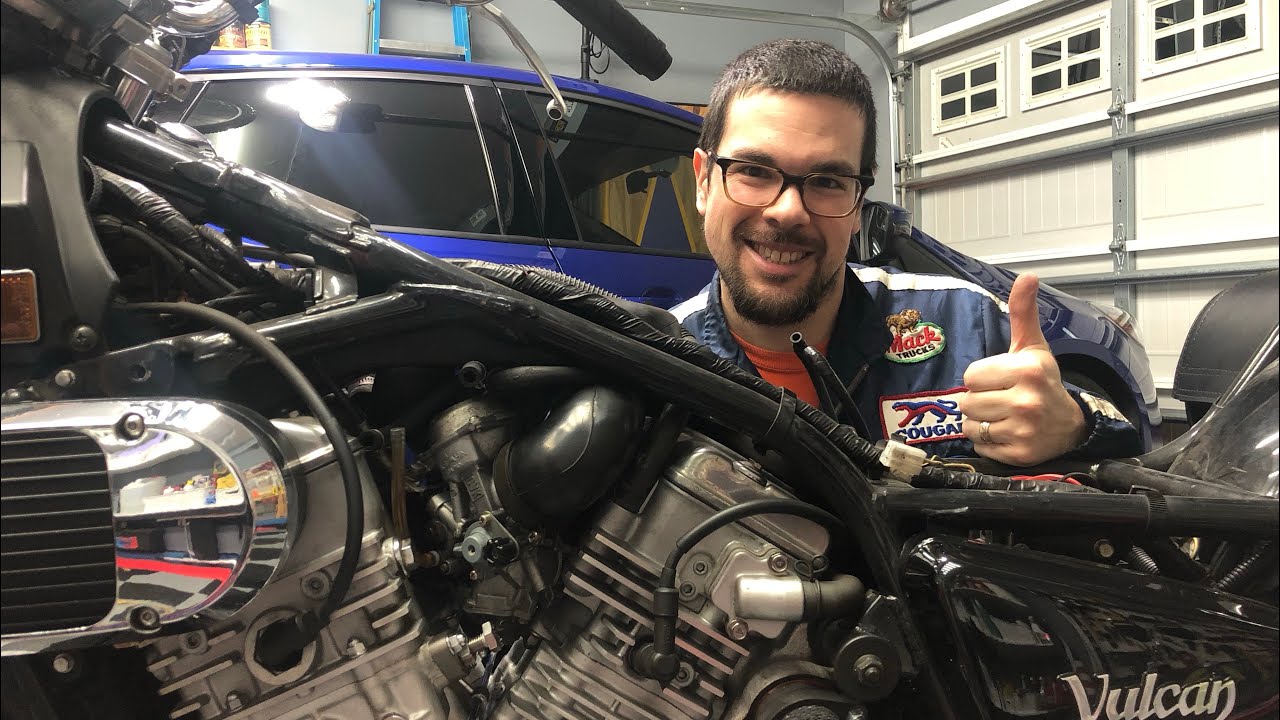 How to Connect the Fuel/Air/Vent/etc. Hoses & Lines on a Kawasaki Vulcan 750