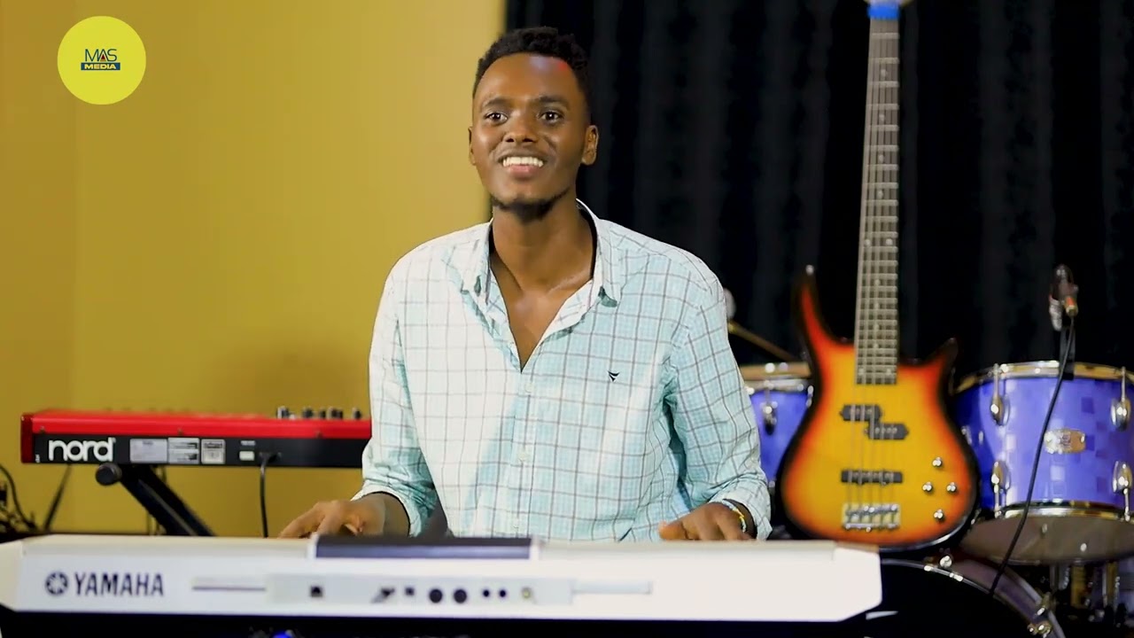 IGISIRIMBA//UMUKUNGA BY PIANIST MERCI new style 2025🔥🔥🔥