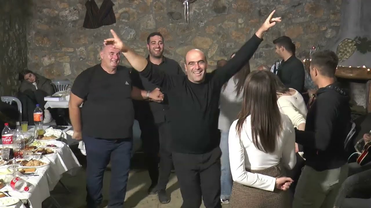 Τρεις αντρειωμένοι εβούλησαν - Αγιοθοδωρίτικο ΚΑΤΣΙΓΙΑΝΝΗΣ ΜΠΡΙΑΝΑΣ