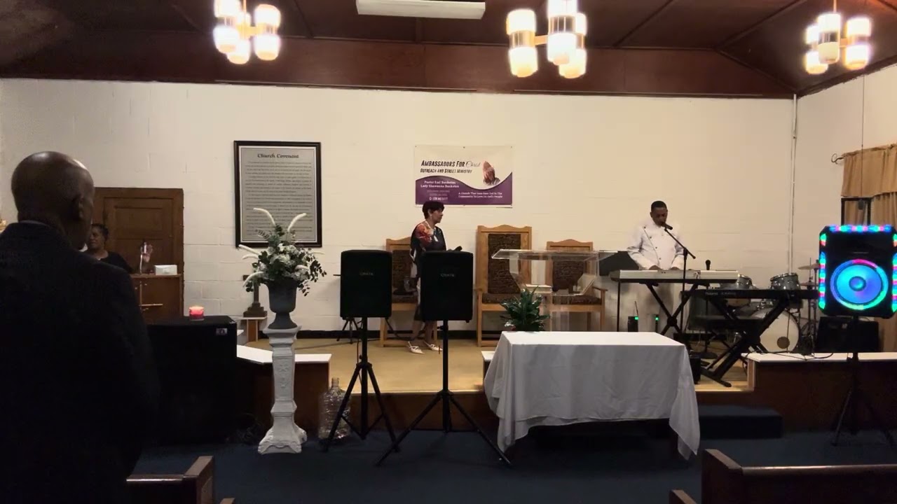 Pastor Capers at Ambassadors For Christ last Night of winter revival !!