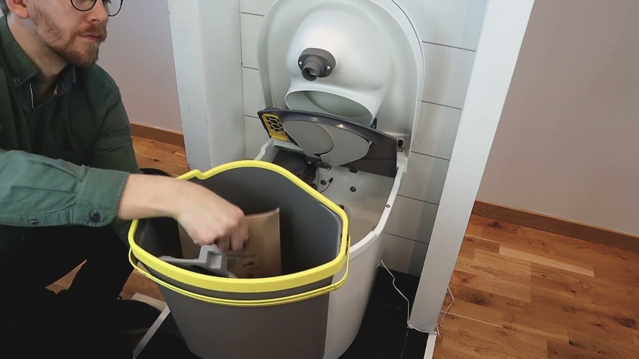 Slik installerer du Separett Tiny urinseparerende hyttetoalett